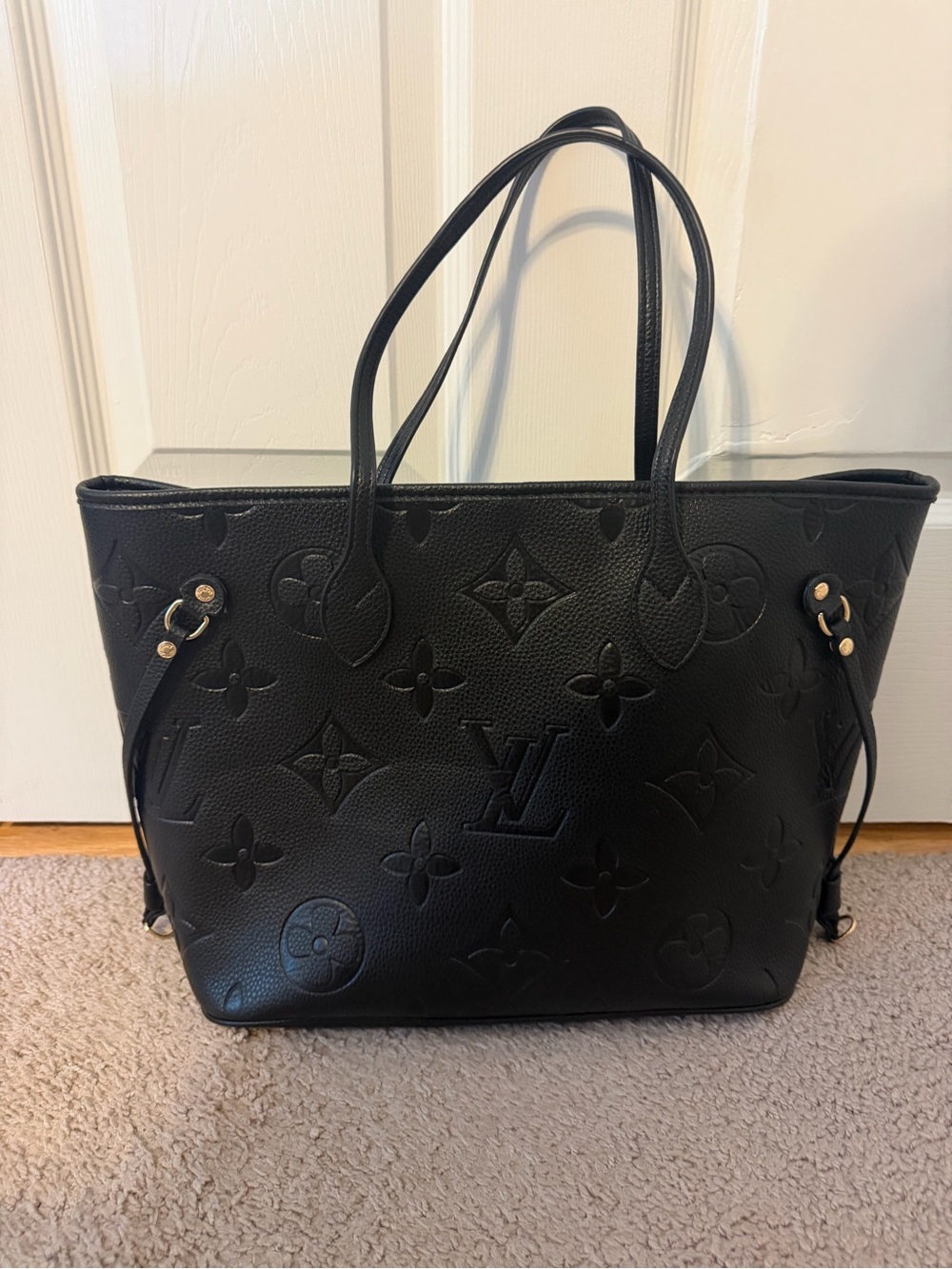 Unbranded black tote - Picture 2 of 5